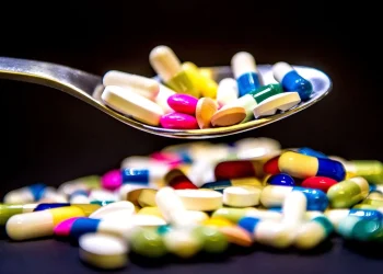 Antibiorésistance : la bombe à retardement qui menace notre système de santé