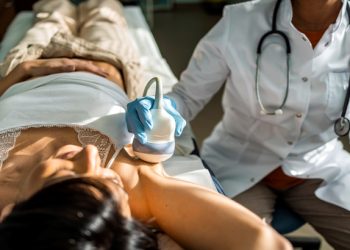 Cancer du sein : trouver la mutuelle qui vous protège vraiment