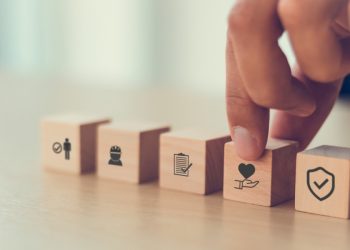 cédric pironneau prend la direction de la mutuelle cgrm à dunkerque, apportant son expertise pour soutenir ses membres.