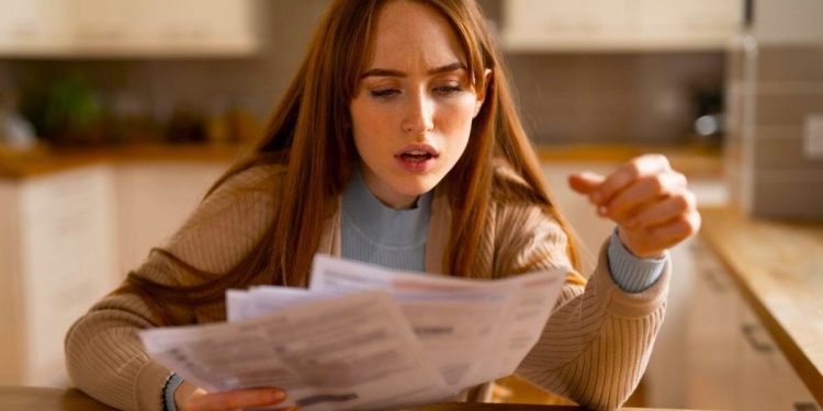 découvrez les prévisions de la hausse des tarifs des mutuelles en 2026 et comment préparer votre budget santé pour l'année à venir.