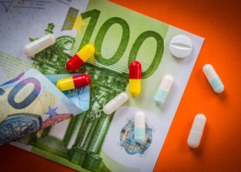 découvrez les aspects légaux des hausses tarifaires en santé prévues pour 2026, leurs impacts et les réglementations en vigueur.