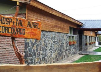 découvrez l'importance de l'hôpital public au cœur de la vie rurale, garantissant un accès essentiel aux soins de santé pour toutes les communautés rurales.