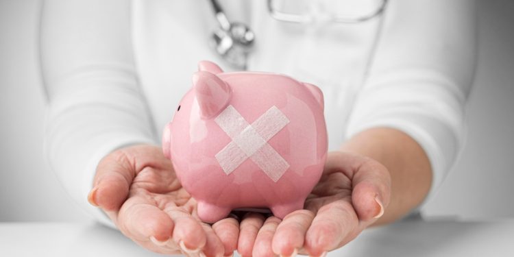 découvrez les raisons de la hausse des tarifs des mutuelles santé et comment choisir la meilleure couverture pour votre budget.