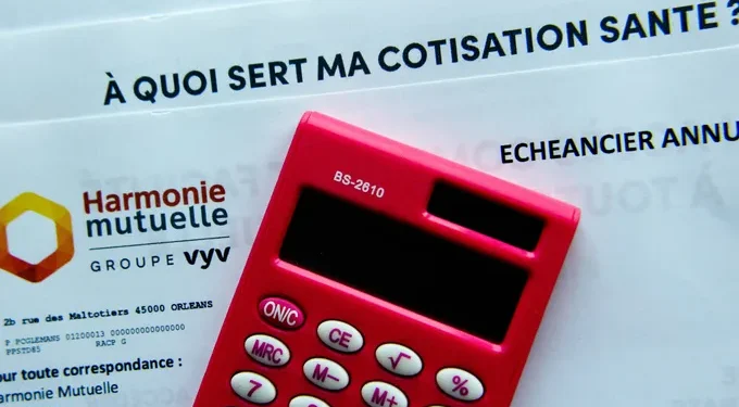 Les mutuelles ignorent-elles délibérément la loi ? Que Choisir alerte sur le non-respect du gel des tarifs…